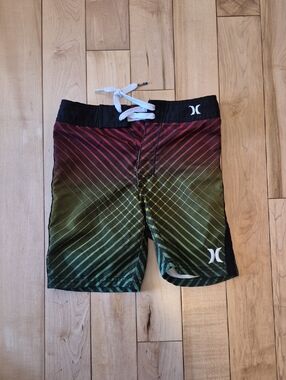 Boys Size 4 Hurley Board Shorts